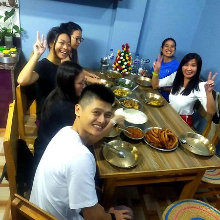 Peace Homestay Kathmandu Buitenkant foto