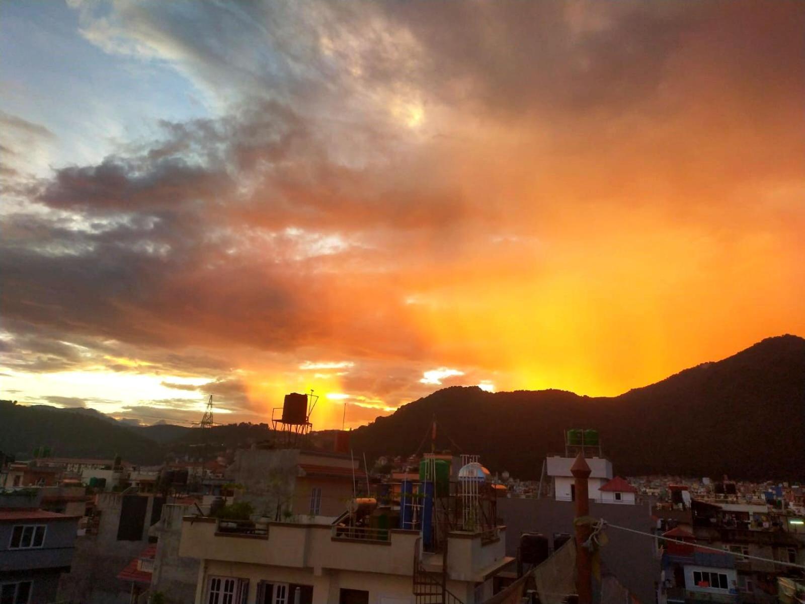 Peace Homestay Kathmandu Buitenkant foto
