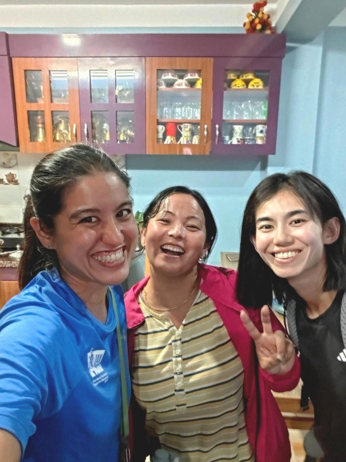 Peace Homestay Kathmandu Buitenkant foto